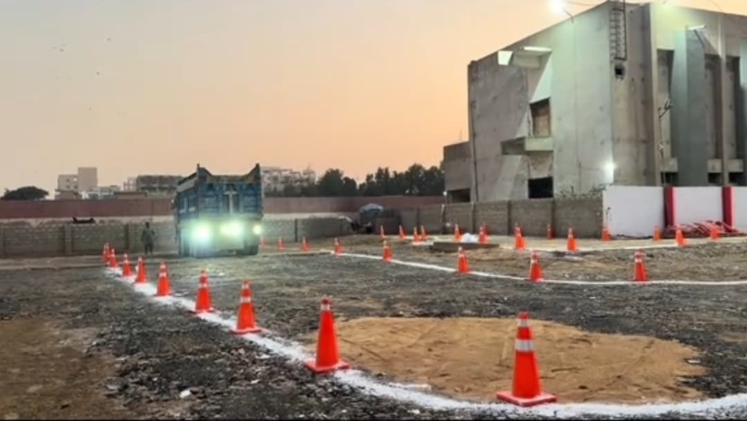 Mustafa Shah Driving Institute · 12