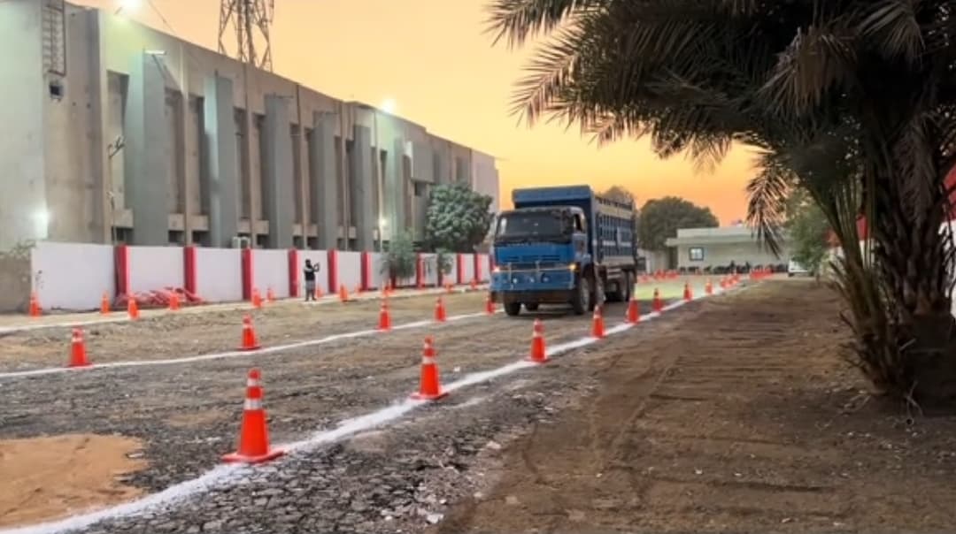 Mustafa Shah Driving Institute · 07